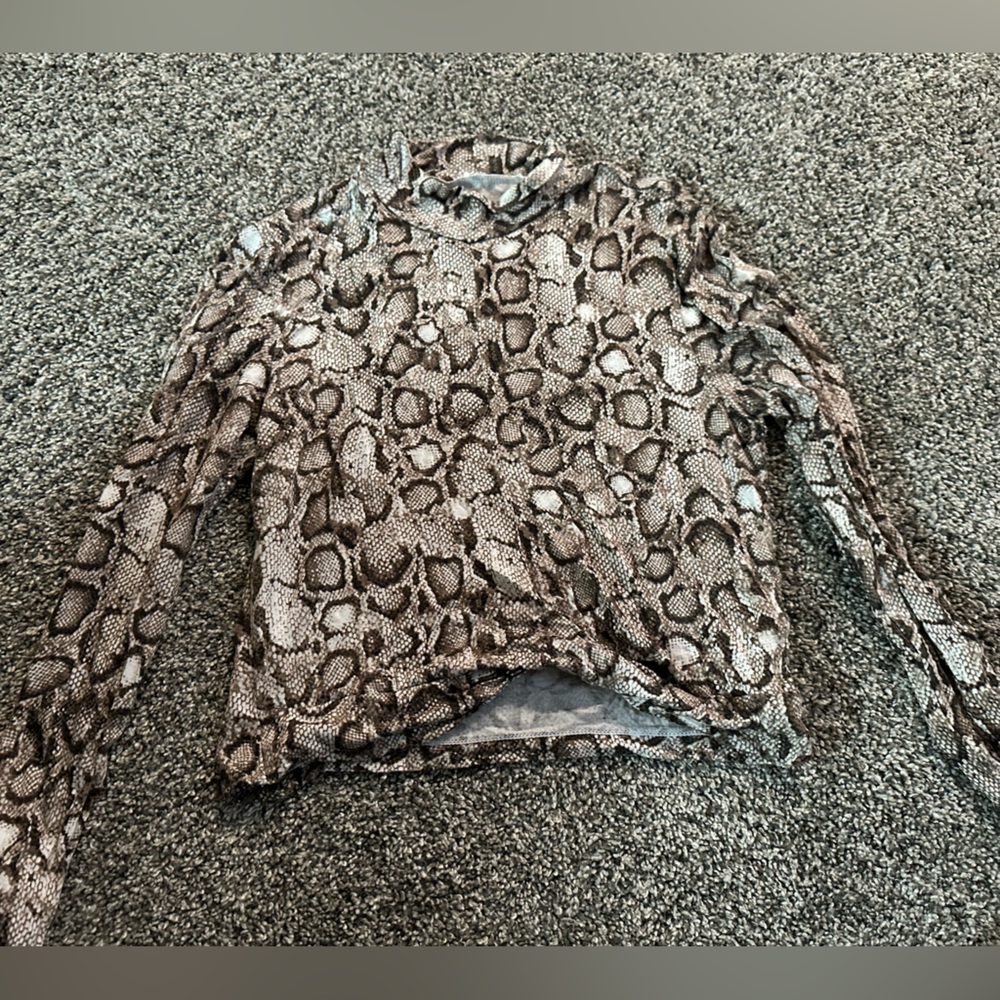 Snake Skin Long sleeve
